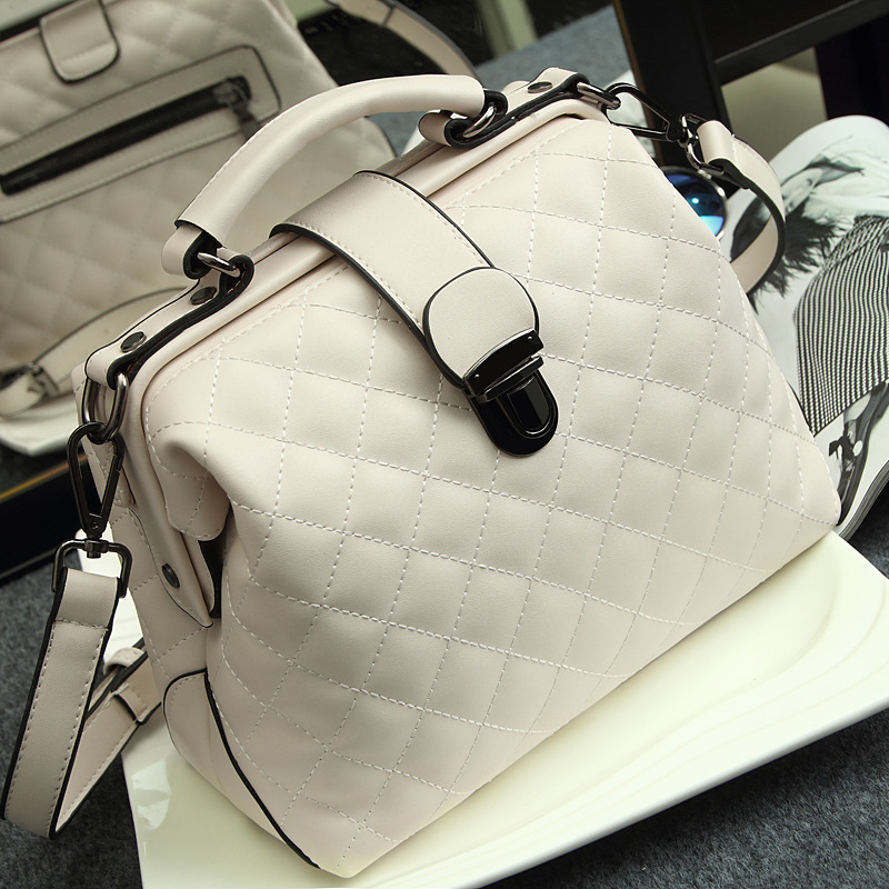 Sweet and Fashionable Straw-Wo - Chain Lock Combination 评论和价格